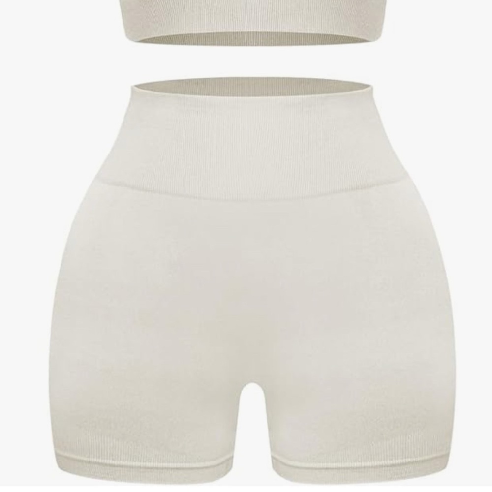 Women's Cream Seamless Athletic Shorts with Tummy Control Waistband